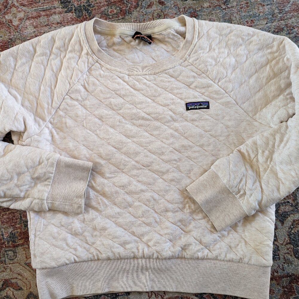 Women's pullover sweatshirt quilted Patagonia